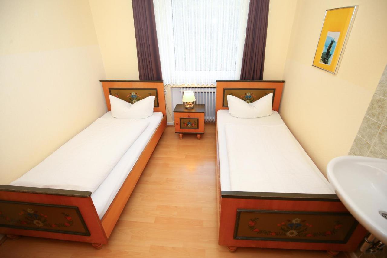 Hof Dödesberg Hotell Bad Berleburg Exteriör bild